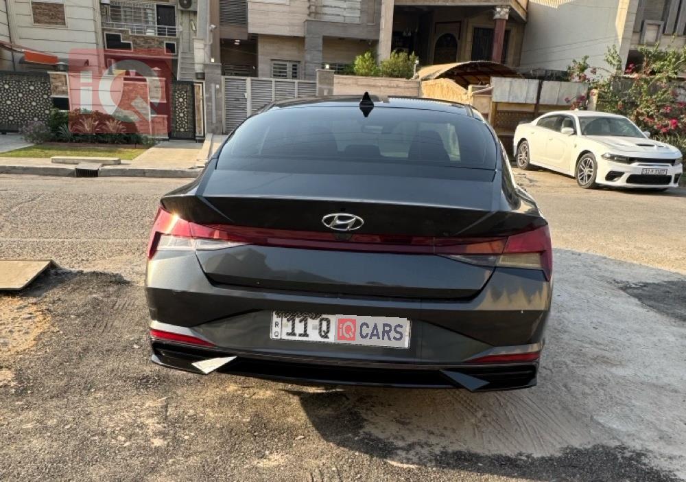 هیوندای ئەلەنترا